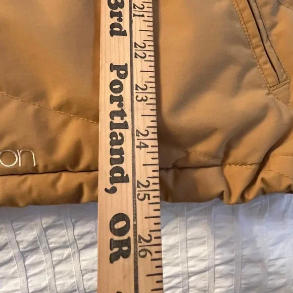 Burton Brown and Cream Vest - Picture 12 of 12